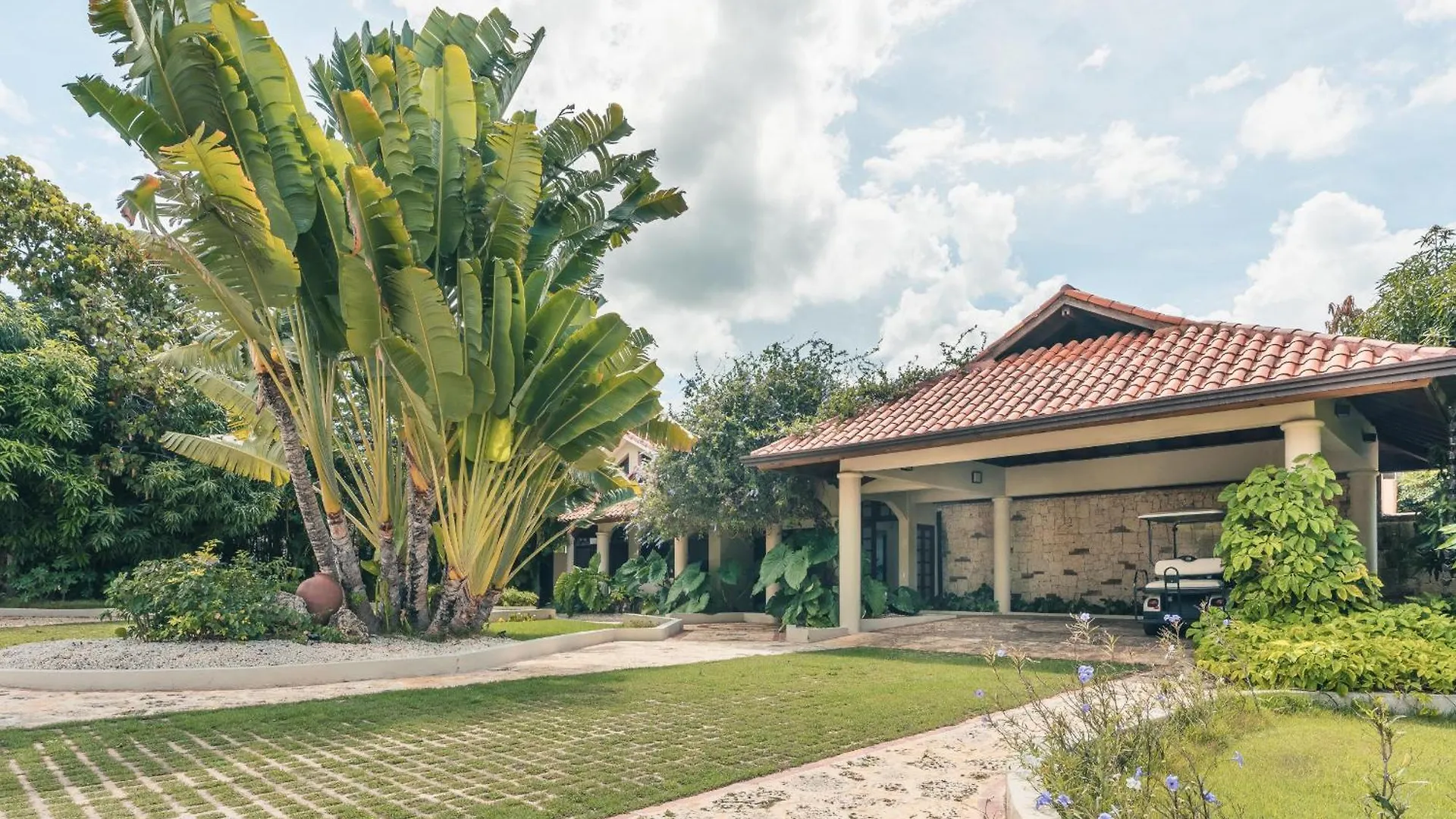 Fun In The Sun Classic Villa At Los Lagos In Casa De Campo Las Minas